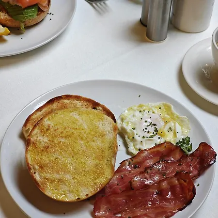 فندق Balcon De 4*