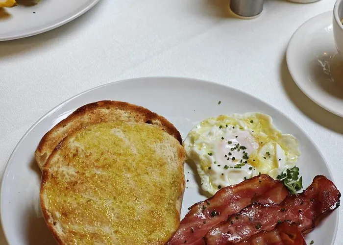 Отель Balcon De 4*