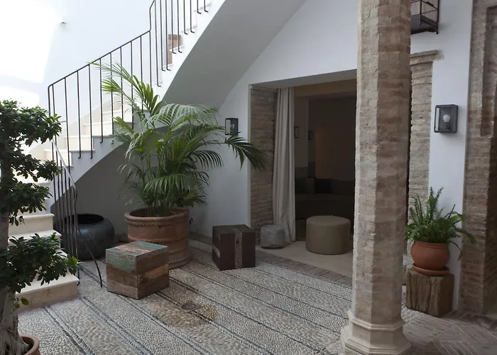 Отель Balcon De