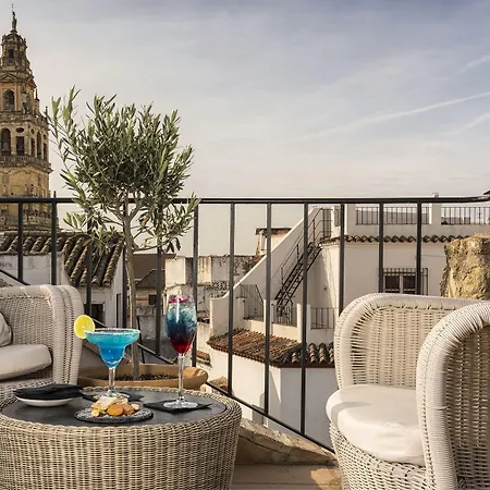 Balcon De Hotel 4*